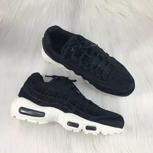 womens black 95s